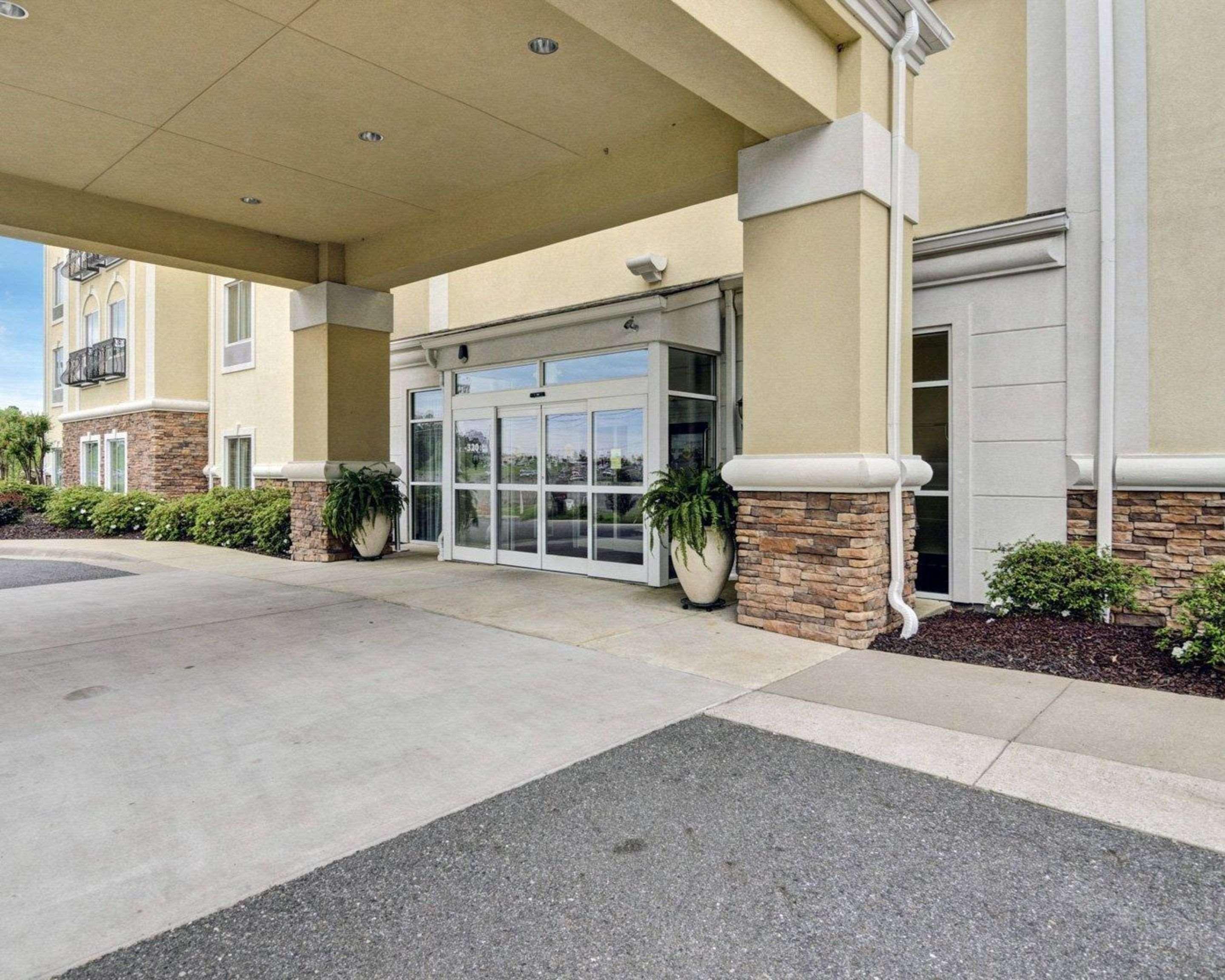 Comfort Suites Near Hot Springs Park Экстерьер фото