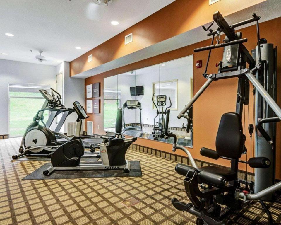 Comfort Suites Near Hot Springs Park Экстерьер фото